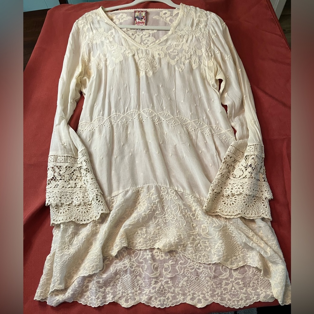 Beautiful Ivory Johnny Was Tunic